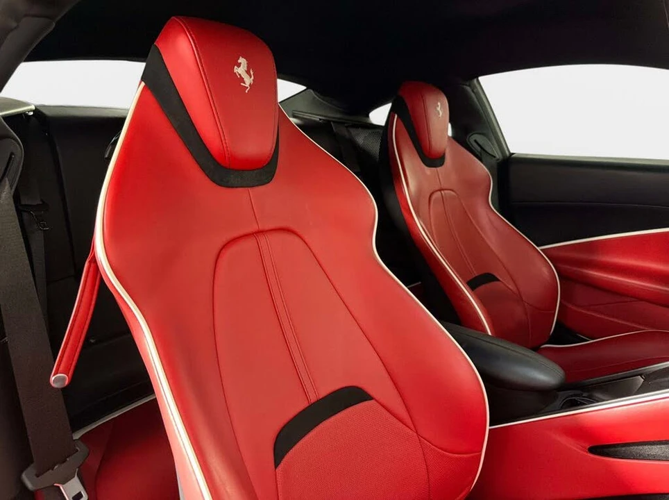 2023 Ferrari Roma - Image 20 of 31