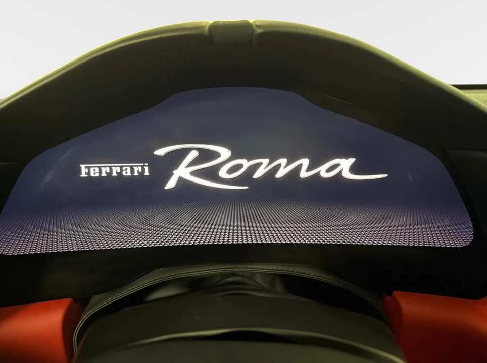 2023 Ferrari Roma - Image 29 of 31