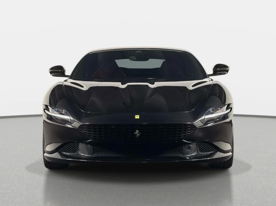 2023 Ferrari Roma - Image 16 of 31