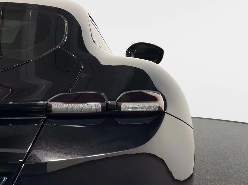 2023 Ferrari Roma - Image 9 of 31