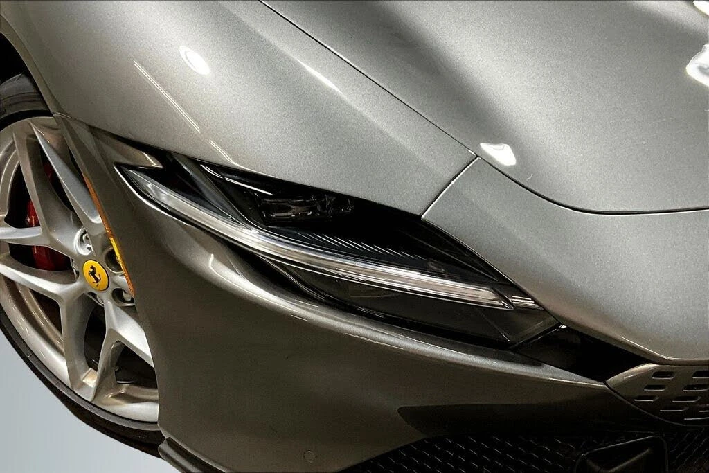 2023 Ferrari Roma - Image 28 of 31