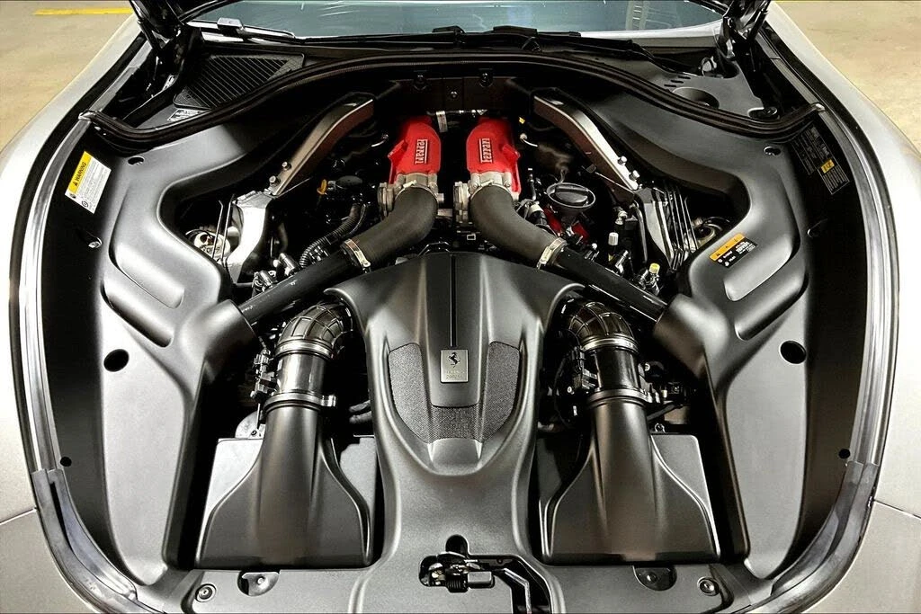 2023 Ferrari Roma - Image 26 of 31