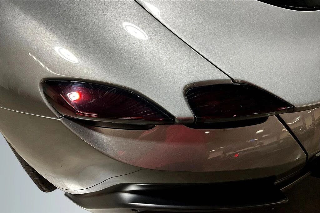 2023 Ferrari Roma - Image 21 of 31