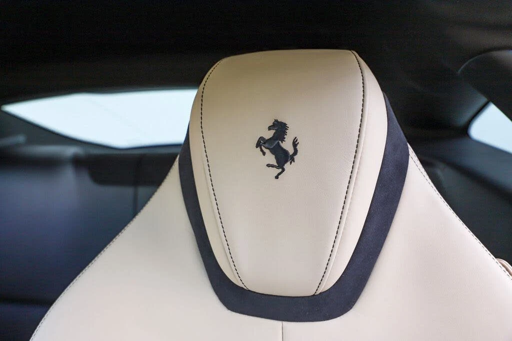 2023 Ferrari Roma - Image 25 of 31