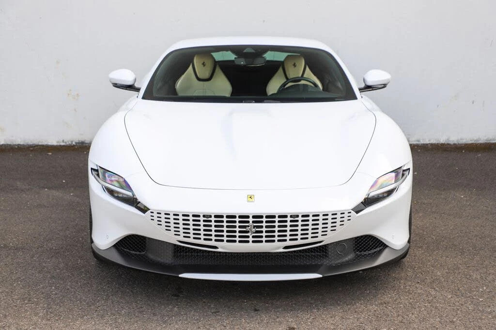 2023 Ferrari Roma - Image 15 of 31