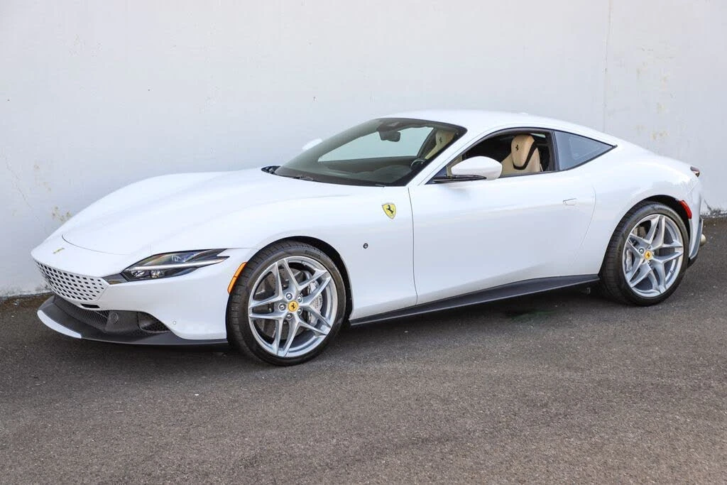 2023 Ferrari Roma - Image 13 of 31