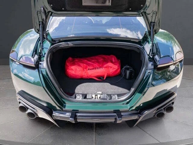 2023 Ferrari Roma - Image 11 of 26