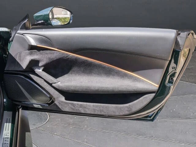 2023 Ferrari Roma - Image 15 of 26