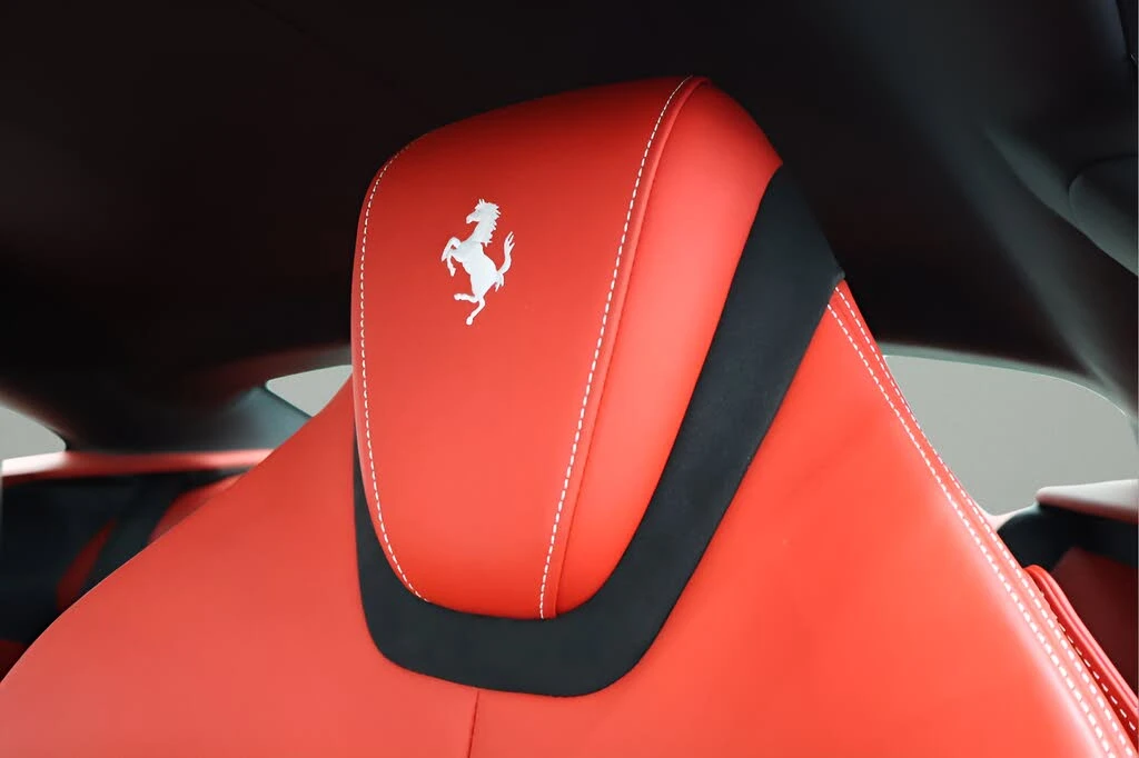 2023 Ferrari Roma - Image 13 of 30