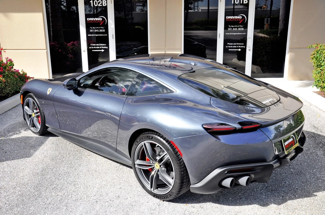2023 Ferrari Roma - Image 10 of 21