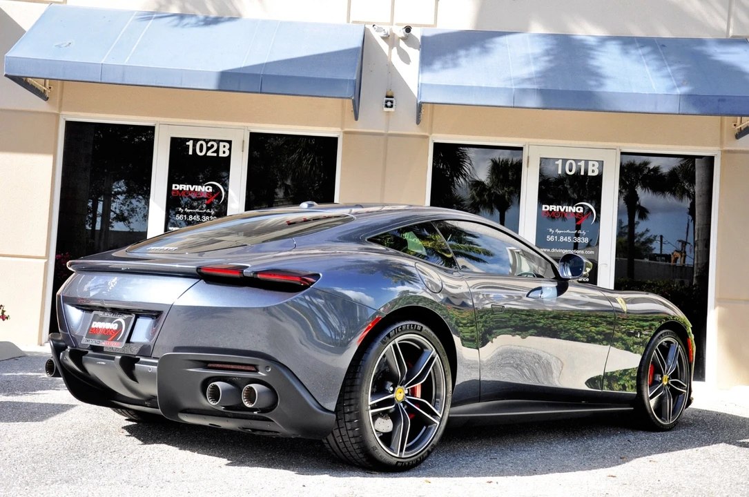 2023 Ferrari Roma - Image 8 of 21