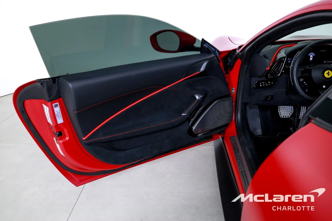 2023 Ferrari Roma - Image 10 of 12