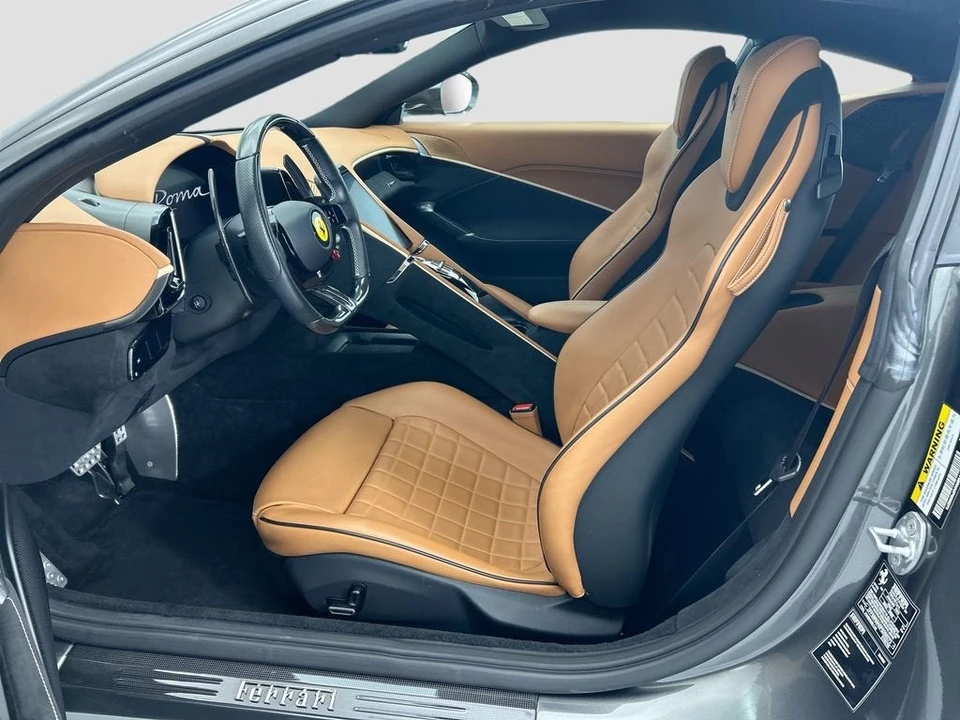 2023 Ferrari Roma - Image 18 of 31