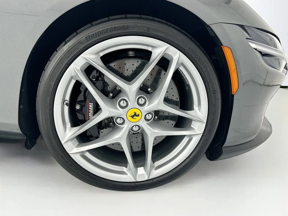 2023 Ferrari Roma - Image 31 of 31