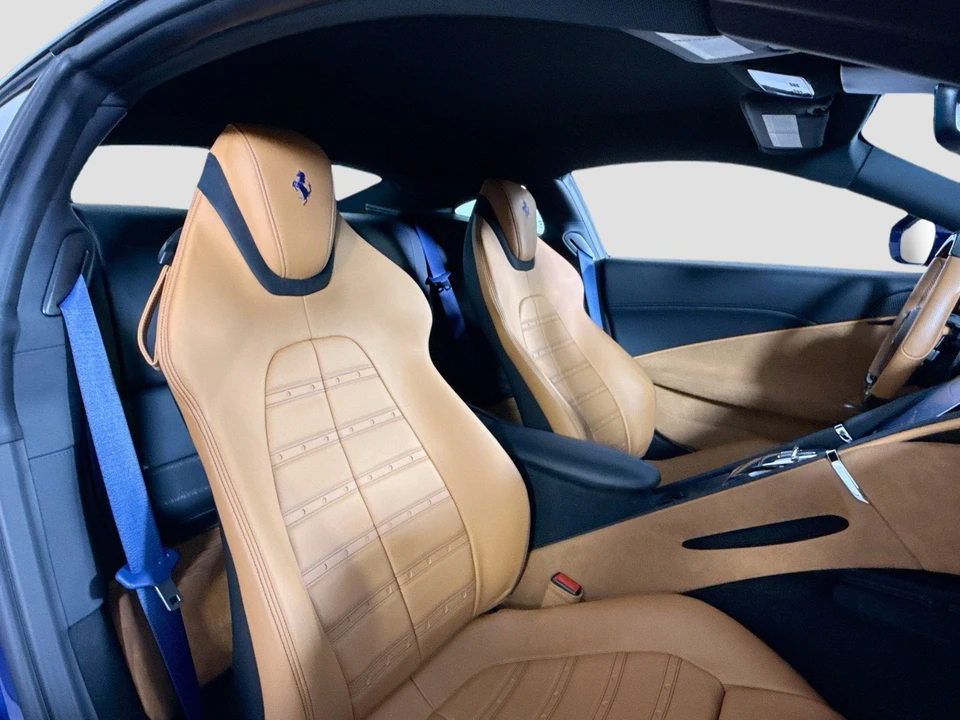 2023 Ferrari Roma - Image 4 of 29