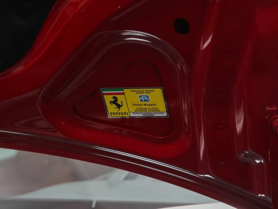 2023 Ferrari Roma - Image 18 of 31