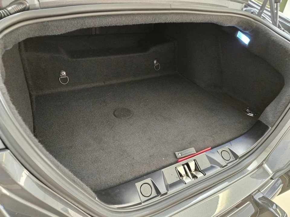 2023 Ferrari Roma - Image 21 of 31