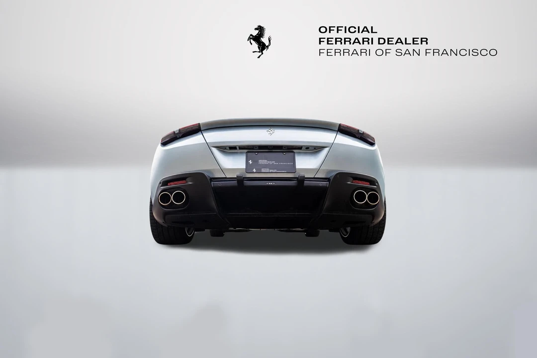 2023 Ferrari Roma - Image 23 of 31