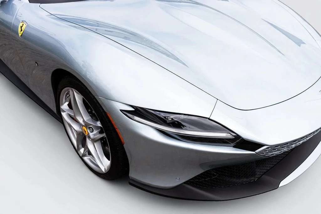 2023 Ferrari Roma - Image 12 of 31