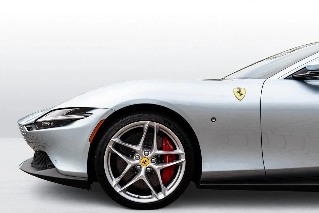 2023 Ferrari Roma - Image 26 of 31