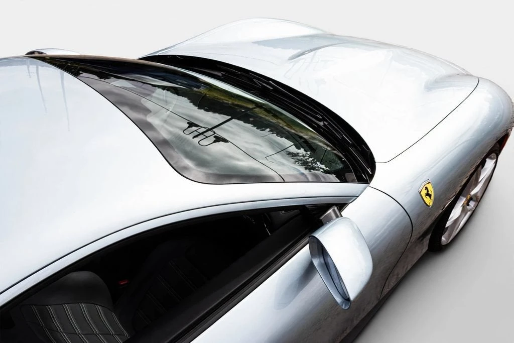 2023 Ferrari Roma - Image 18 of 31