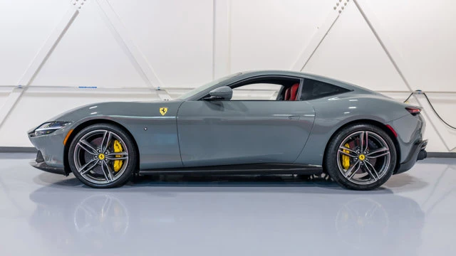 2023 Ferrari Roma - Image 4 of 15