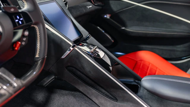 2023 Ferrari Roma - Image 9 of 15