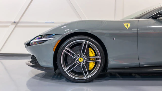 2023 Ferrari Roma - Image 5 of 15