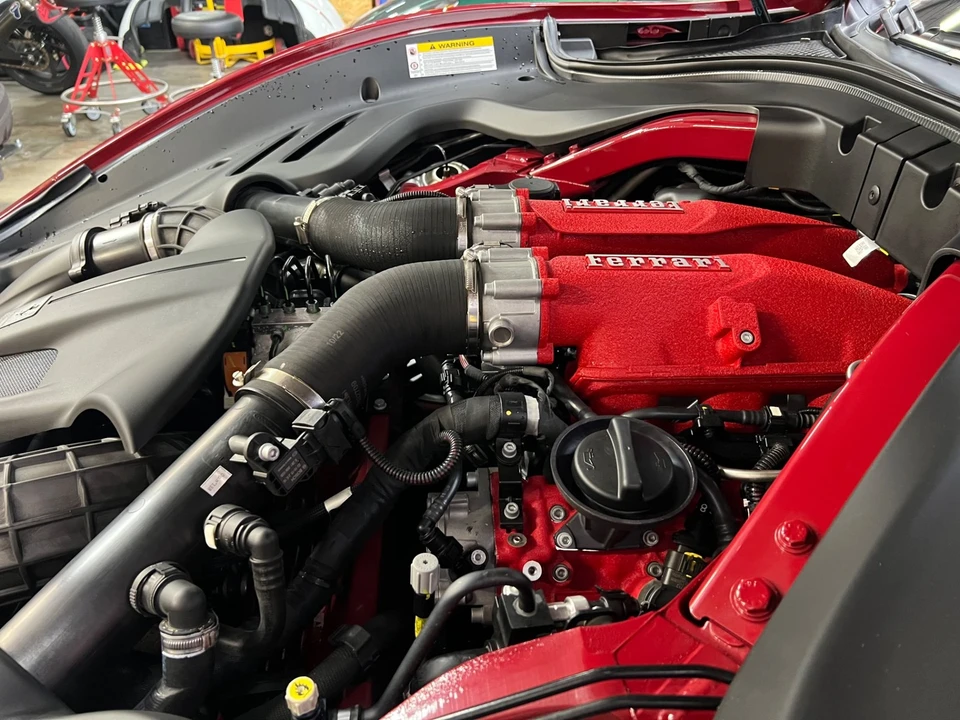 2023 Ferrari Roma - Image 15 of 21