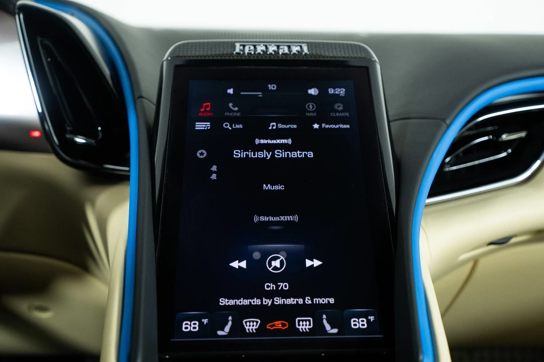 2023 Ferrari Roma - Image 24 of 31