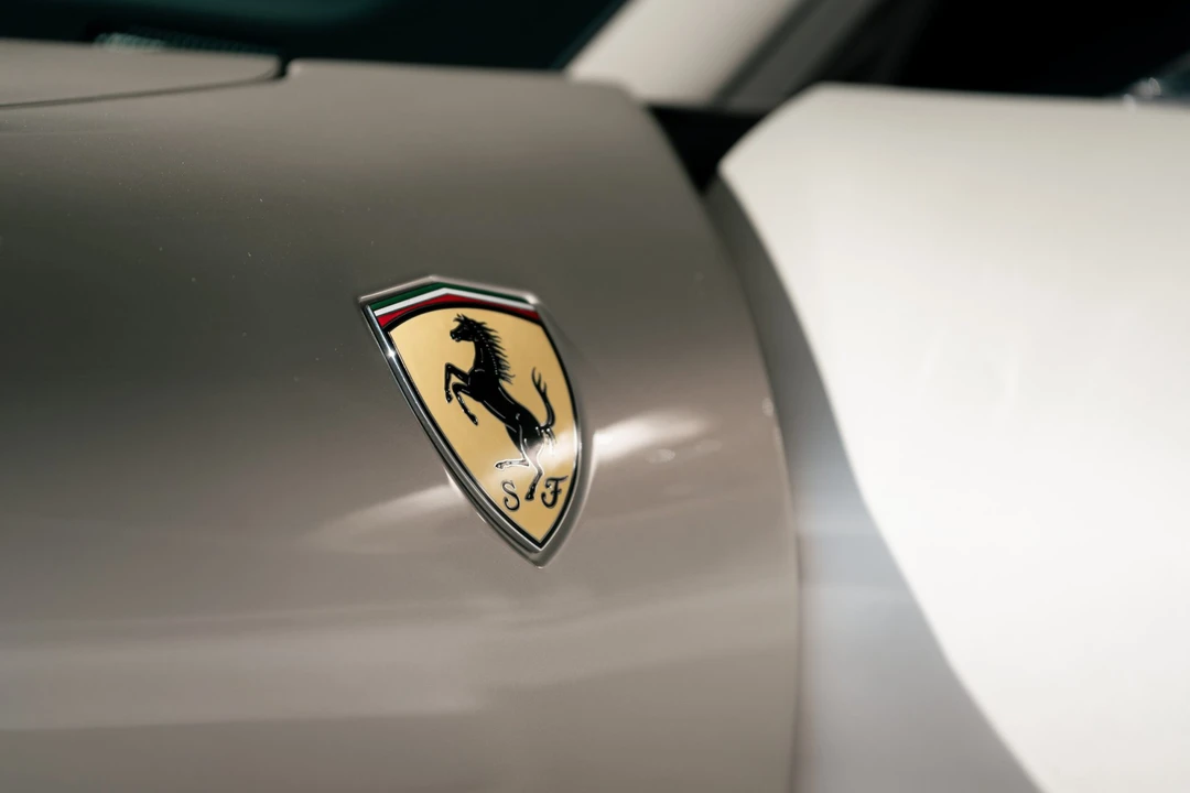 2023 Ferrari Roma - Image 30 of 31