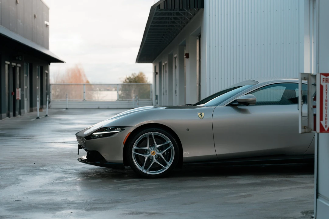2023 Ferrari Roma - Image 15 of 31