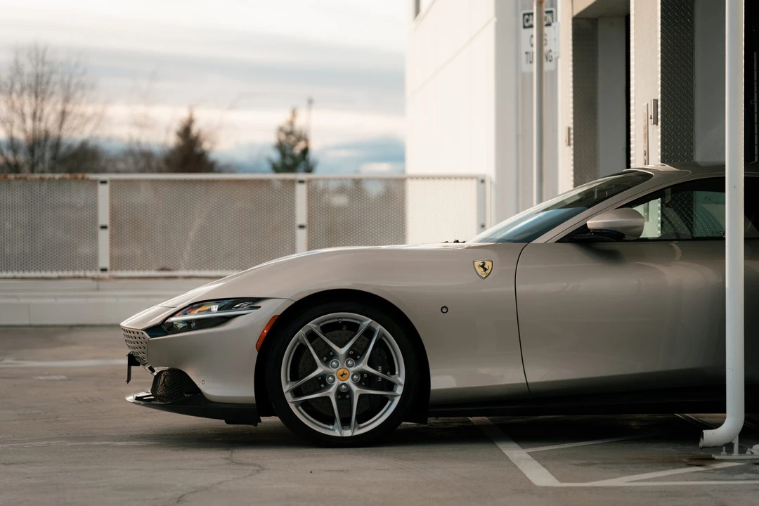 2023 Ferrari Roma - Image 5 of 31
