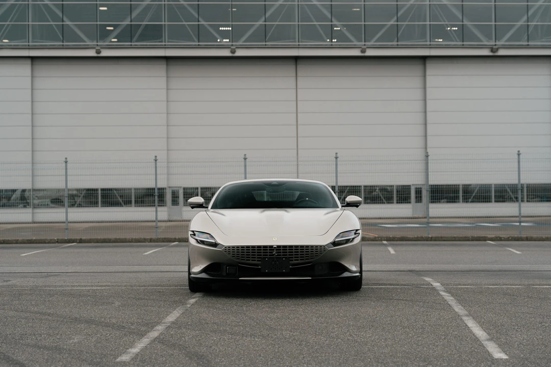 2023 Ferrari Roma - Image 6 of 31