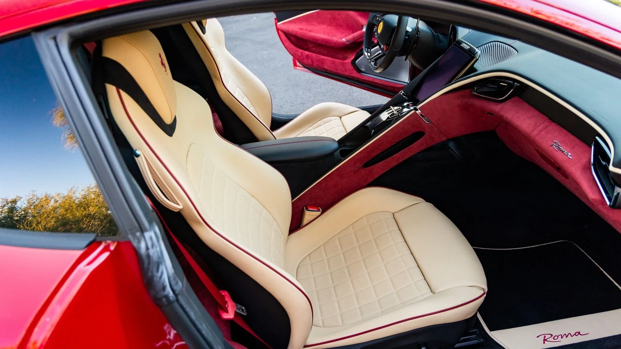 2023 Ferrari Roma - Image 6 of 31