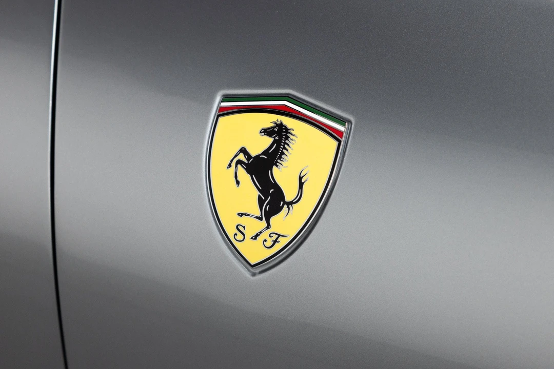 2023 Ferrari Roma - Image 22 of 31