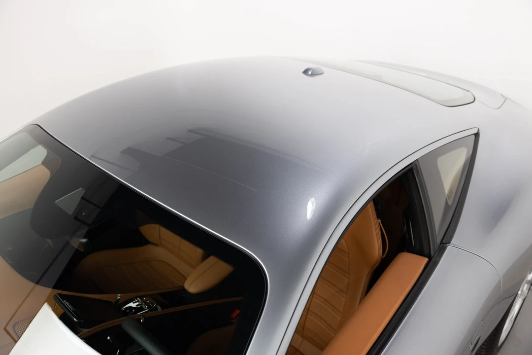 2023 Ferrari Roma - Image 27 of 31