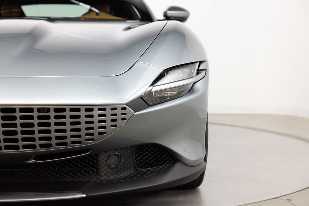 2023 Ferrari Roma - Image 21 of 31