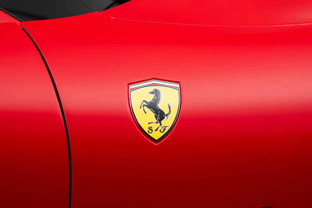 2023 Ferrari Roma - Image 12 of 31