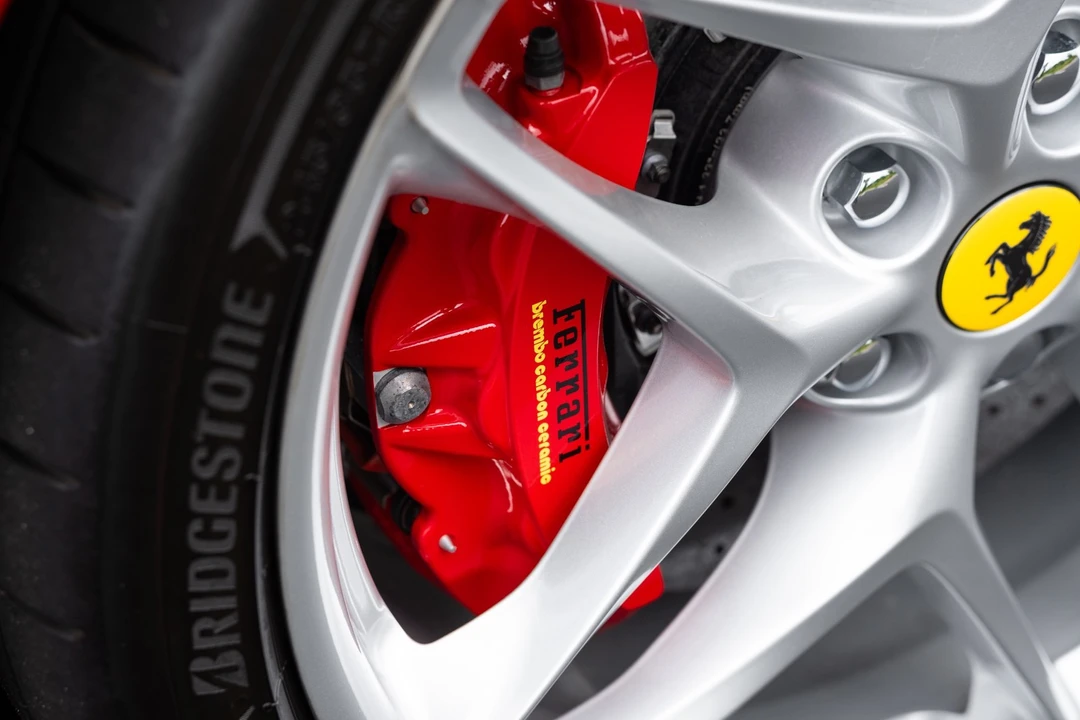 2023 Ferrari Roma - Image 10 of 31