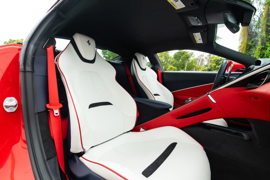 2023 Ferrari Roma - Image 7 of 31