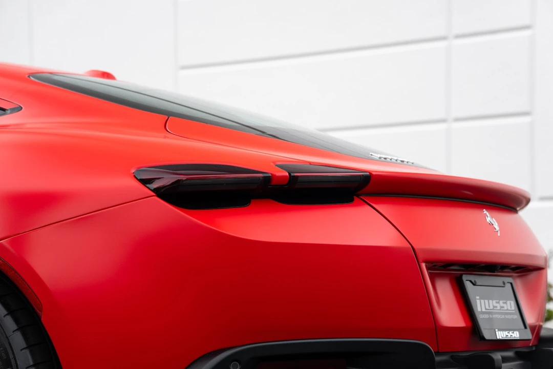 2023 Ferrari Roma - Image 29 of 31