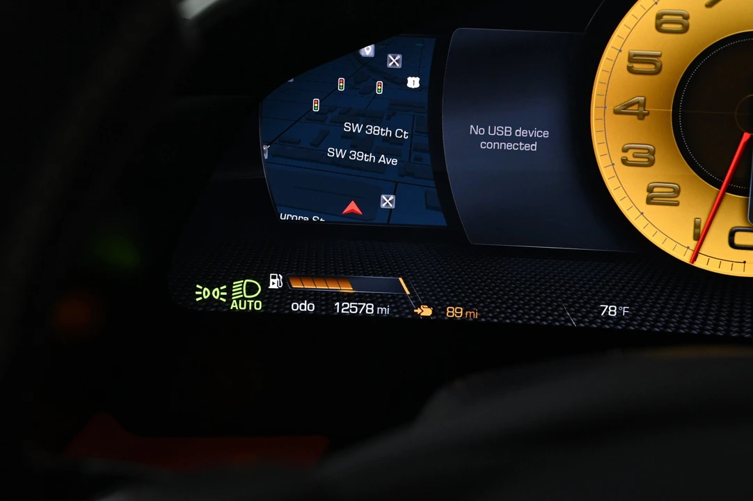 2023 Ferrari Roma - Image 13 of 28