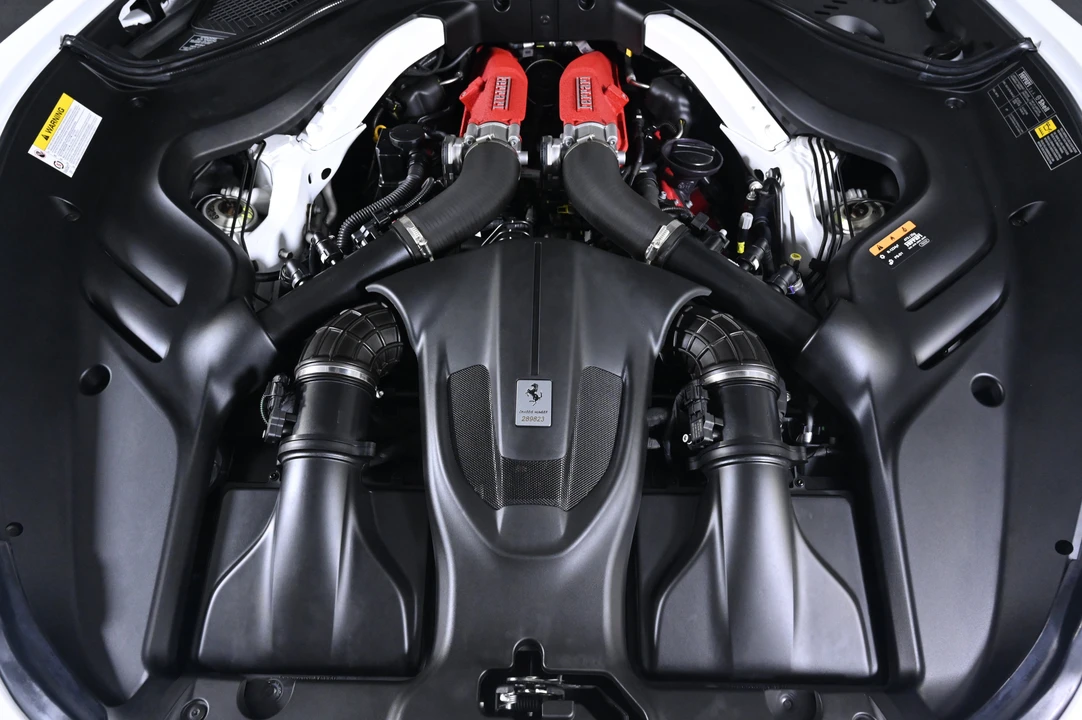 2023 Ferrari Roma - Image 5 of 28