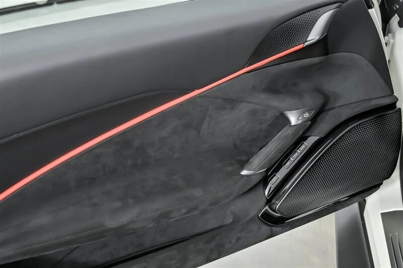 2023 Ferrari Roma - Image 20 of 21
