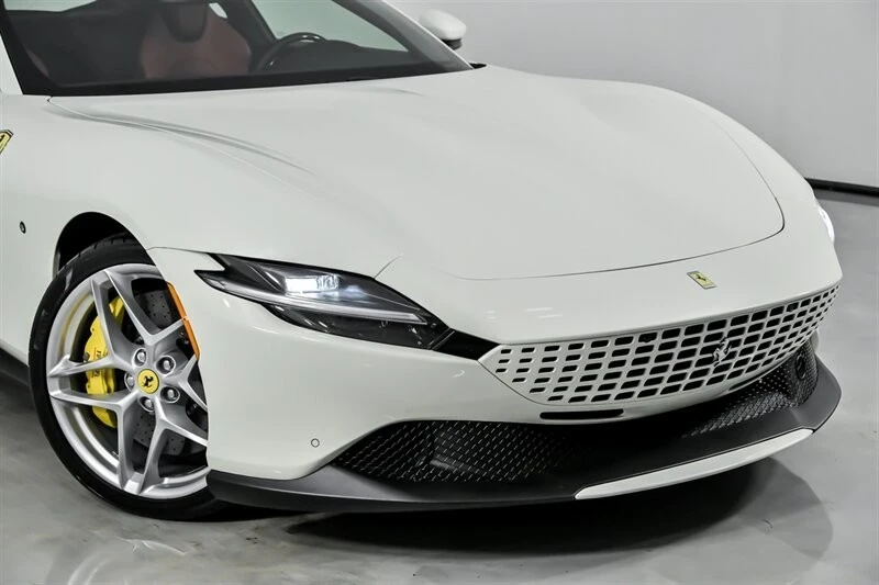 2023 Ferrari Roma - Image 3 of 12