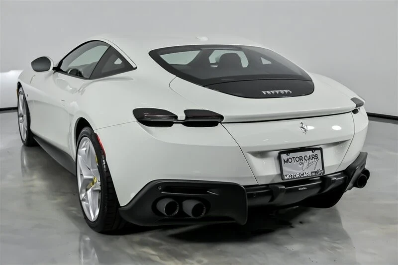 2023 Ferrari Roma - Image 10 of 12