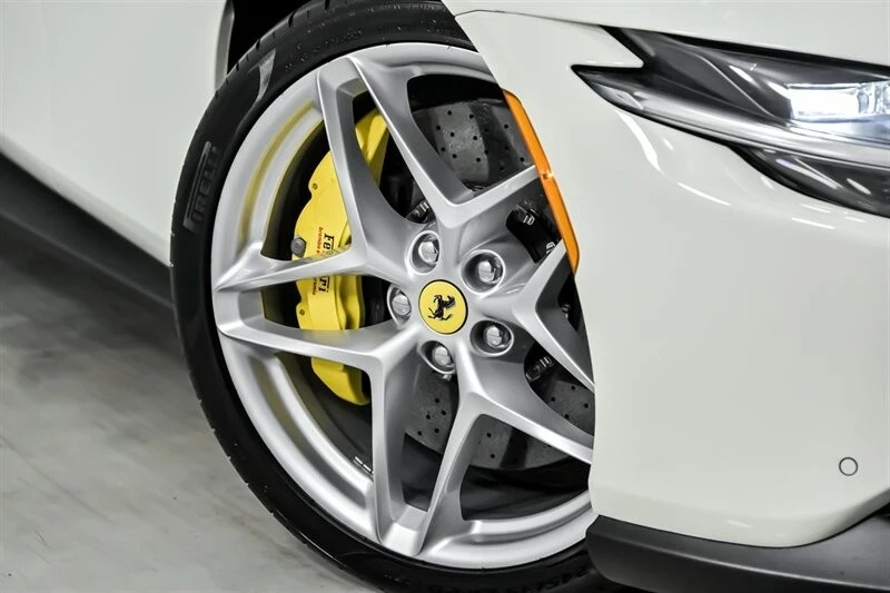 2023 Ferrari Roma - Image 4 of 12