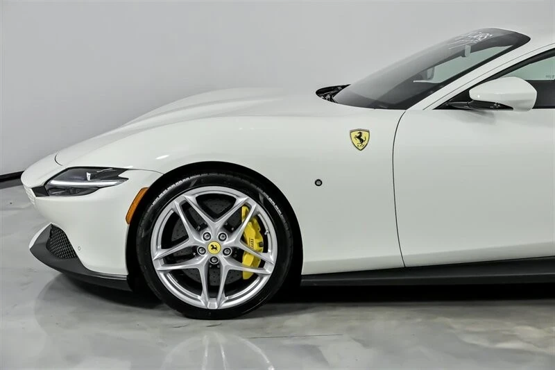2023 Ferrari Roma - Image 7 of 12