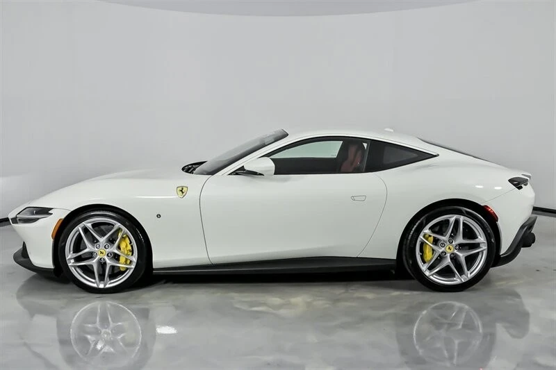 2023 Ferrari Roma - Image 8 of 12